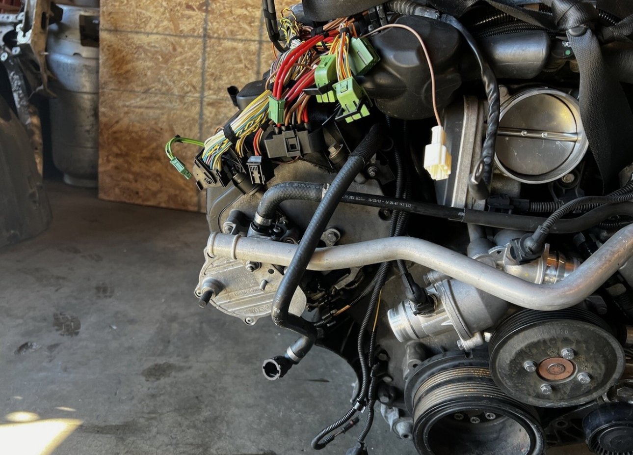 BMW 2006-2010 E60 E63 N62 ENGINE - Image 5