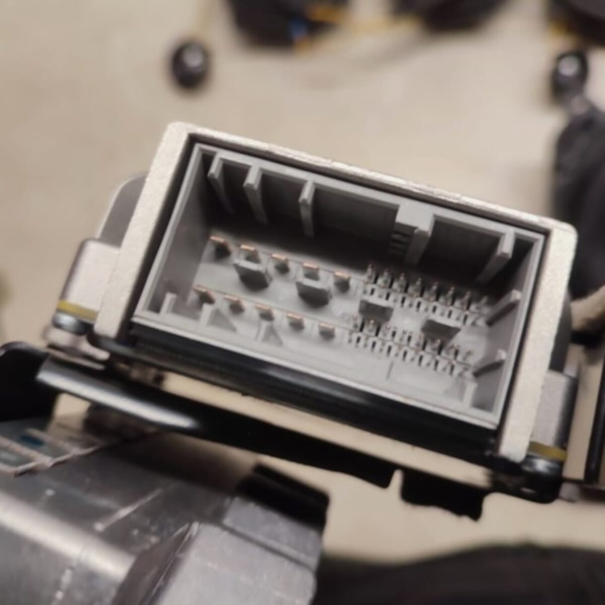 BMW M4 F82 Top-Hifi Amplifire