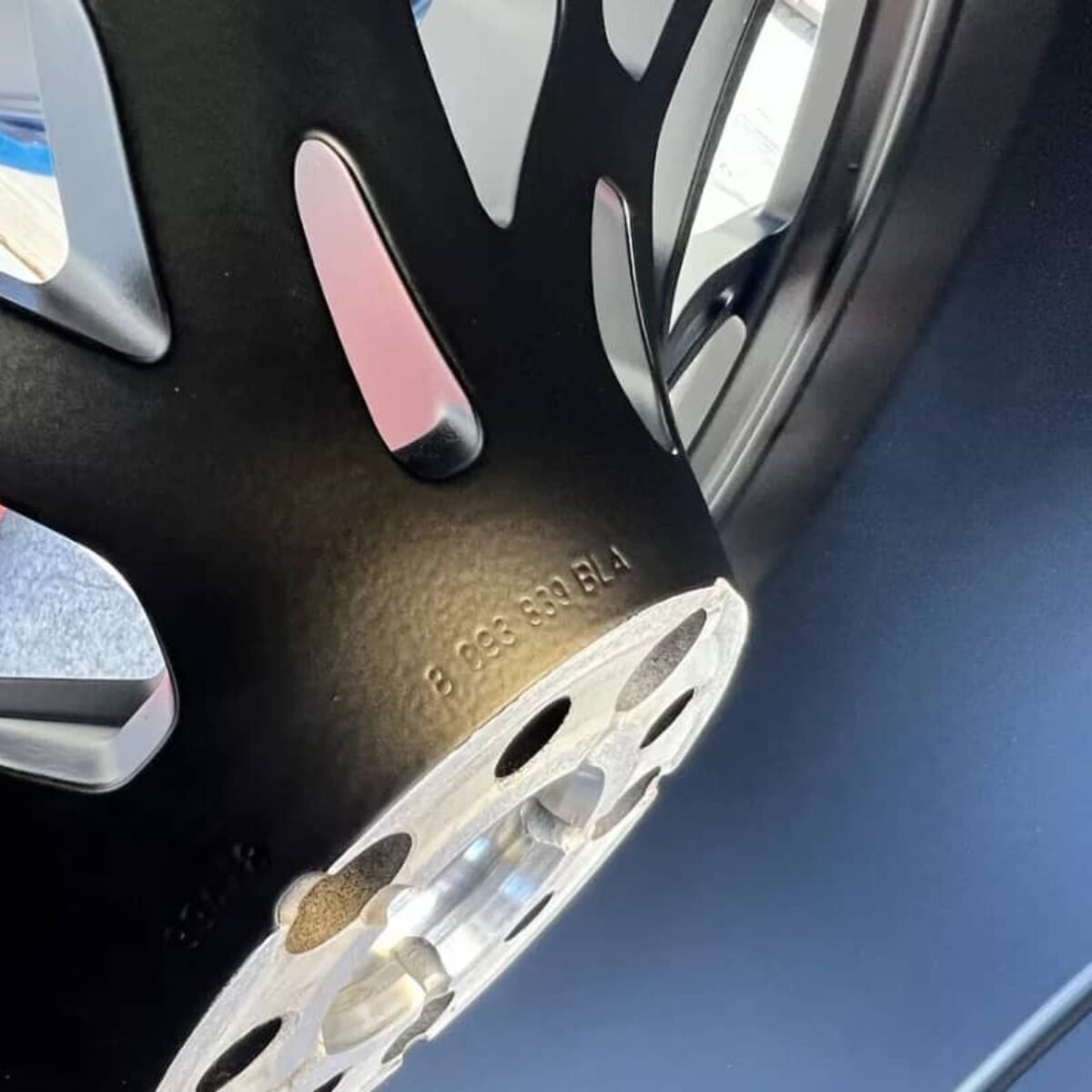 OEM BMW M3 M4 FACTORY BLACK G80 G81 G82 M826 826 COMPETITION STOCK RIMS WHEELS