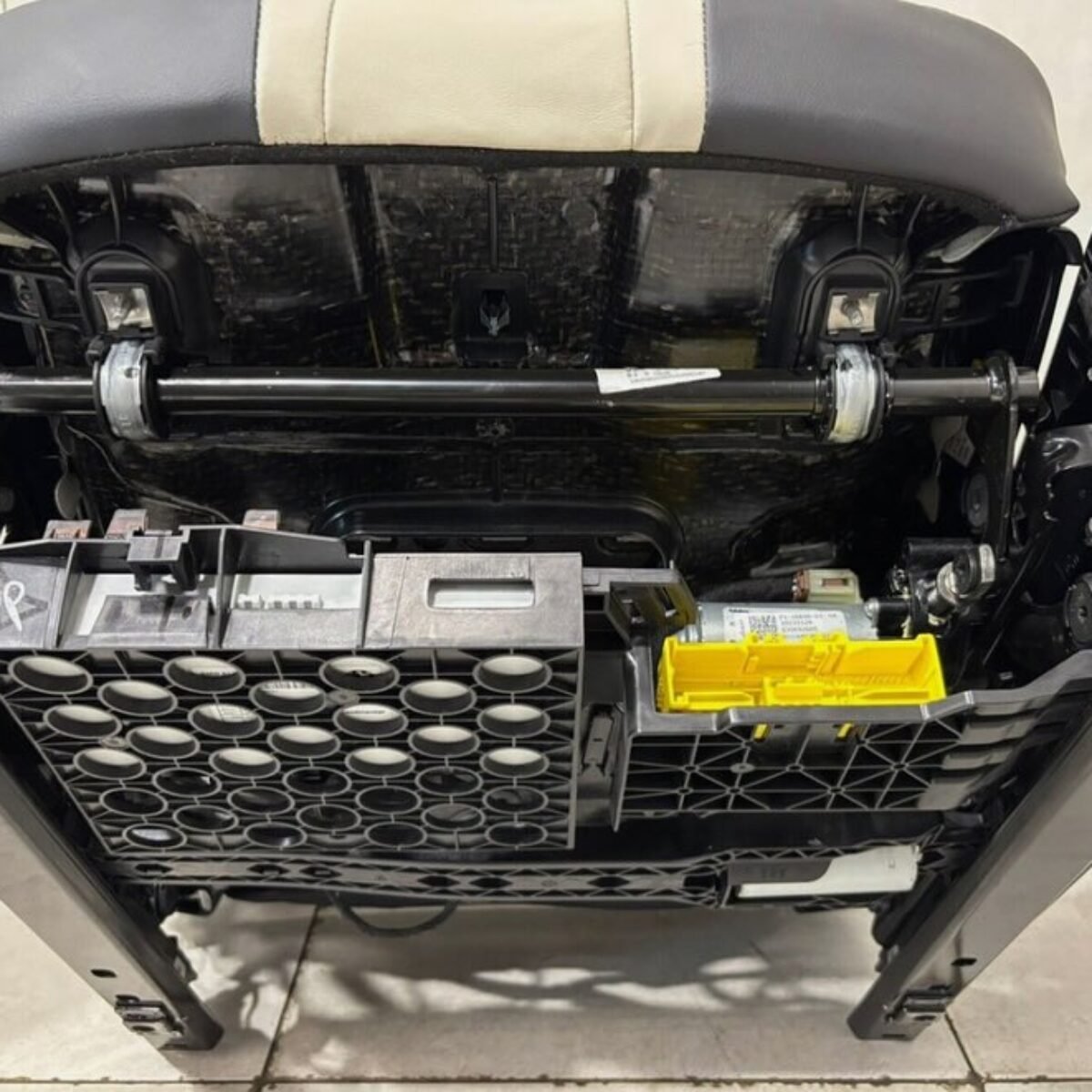 OEM BMW M3 G80 G20 GTS Carbon Bucket Seats Leather White Individual