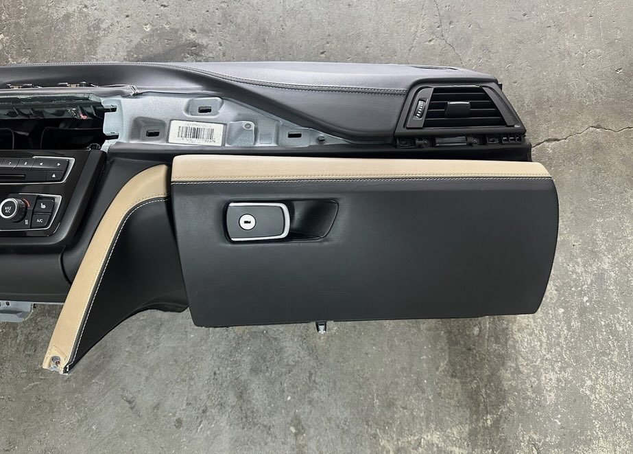15-20 OEM BMW F80 F82 F83 M3 M4 Sonoma Beige Dasboard HUD Extended Leather