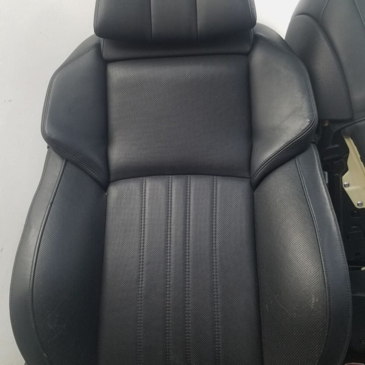 BMW 2013 M5 F10 Front Leather Heat/ Cool Seat set