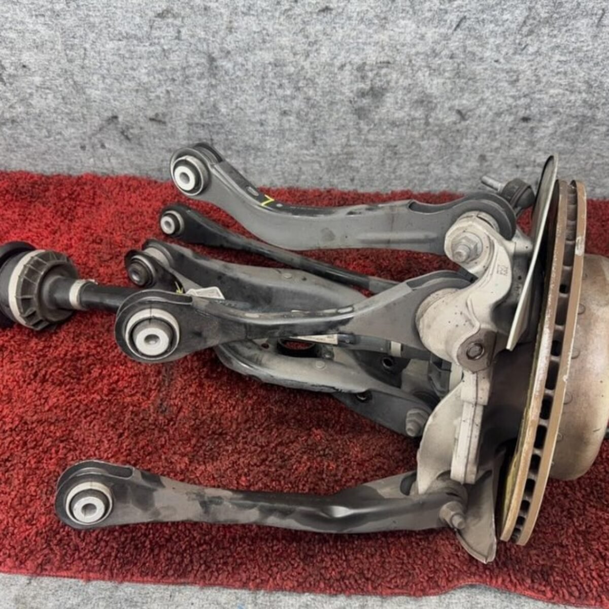 BMW 19-24 G20 Rear Left Driver Side Suspension Axle Knockle Arm OEM 56K