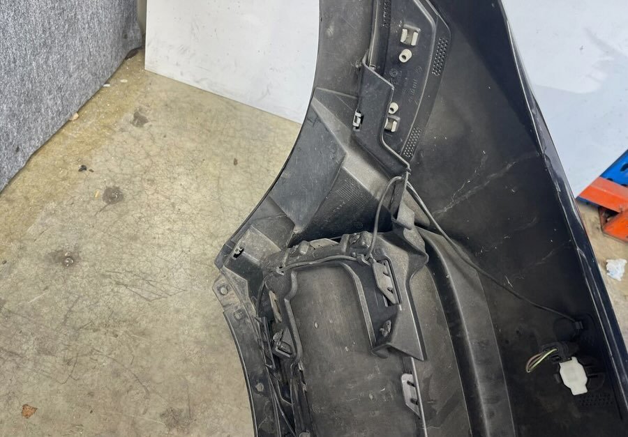 BMW F22 F23 M235 Front Bumper Cover PDC Asseembly Black Sapphire Metalic OEM 59K - Image 4