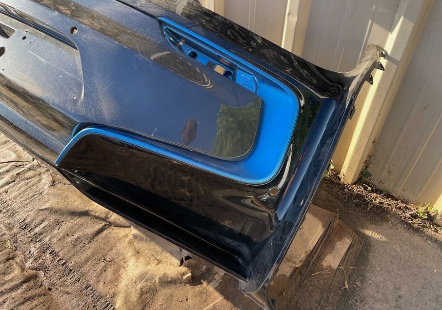 14-19 BMW I8 Rear Bumper OEM - Image 4