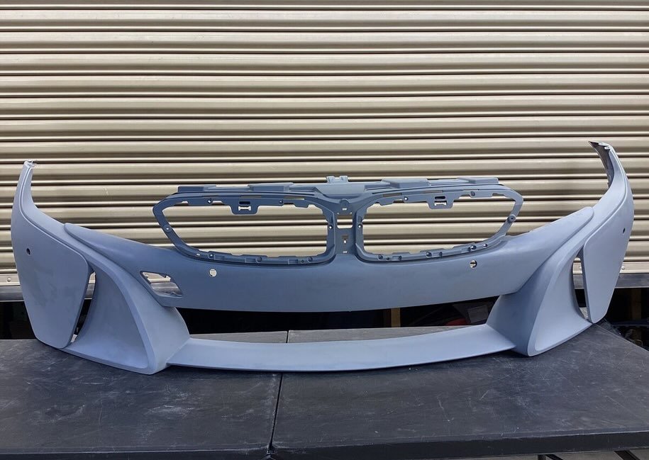 14-17 BMW I8 Front Bumper Cover OEM - Image 6