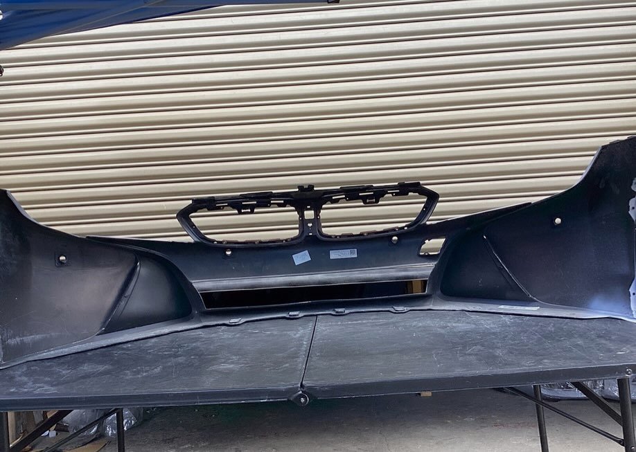 14-17 BMW I8 Front Bumper Cover OEM - Image 3