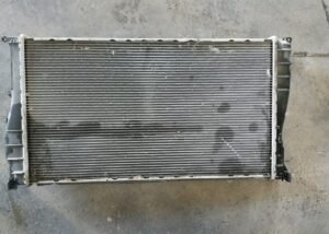 BMW 335I E90 E91 E92 3 series Engine Radiator Assembly