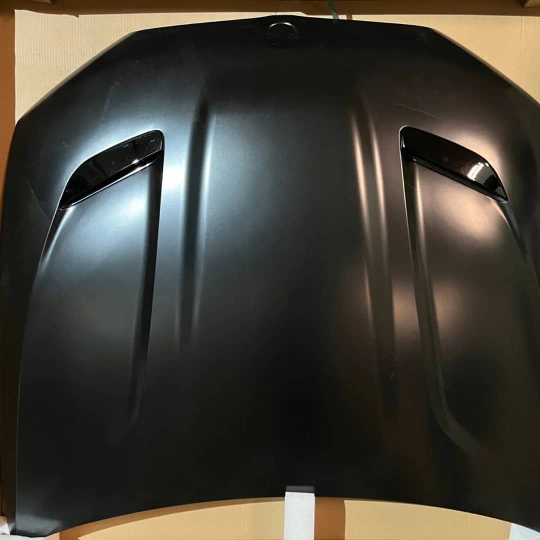 Hood aluminum BMW M5 G30 F90 CS 41007440427 - Image 3