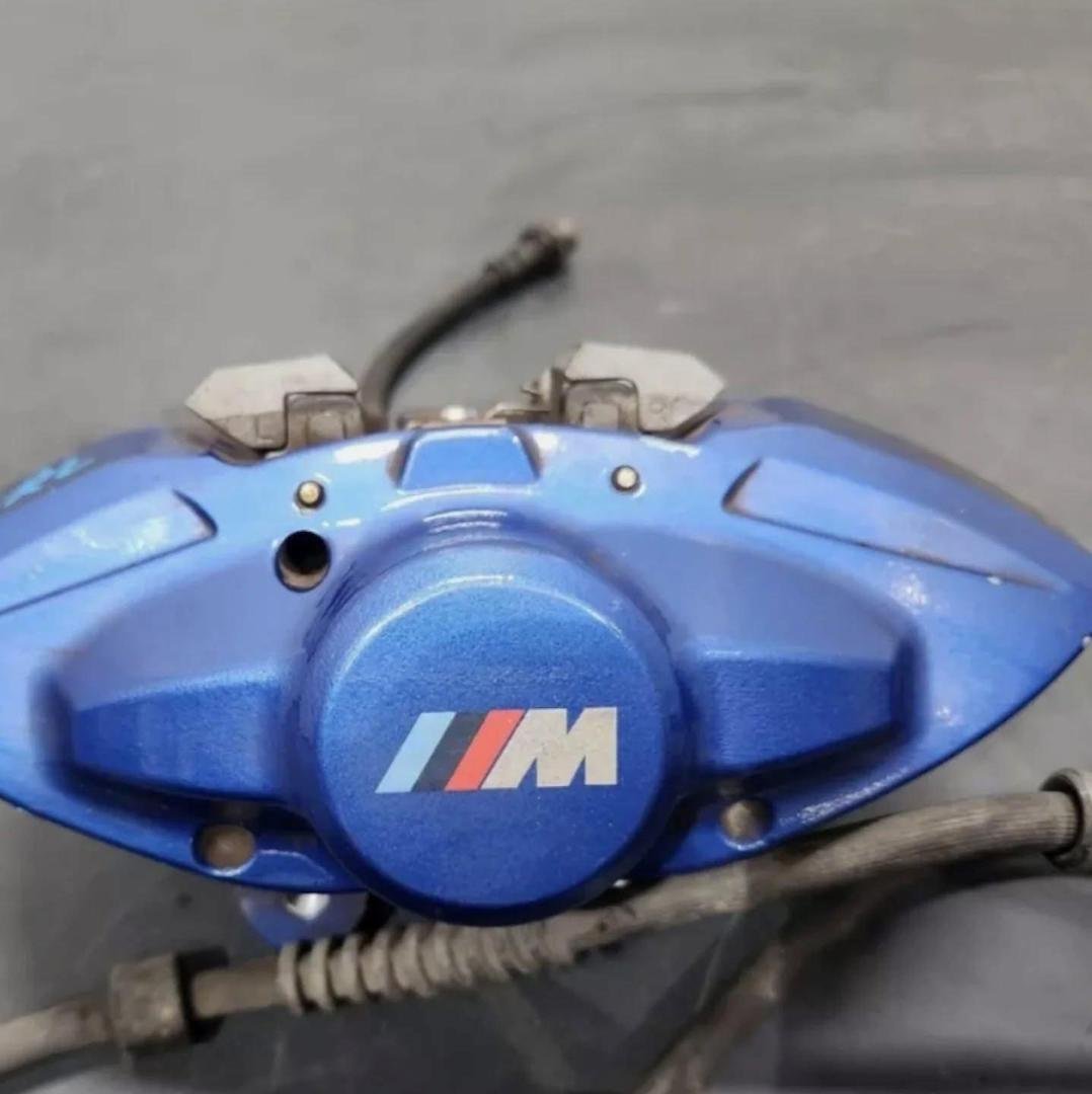 OEM BMW F30 F32 F80 F82 335 435 M2 M3 M4 370/380MM Brembo M Brake Calipers Set - Image 5