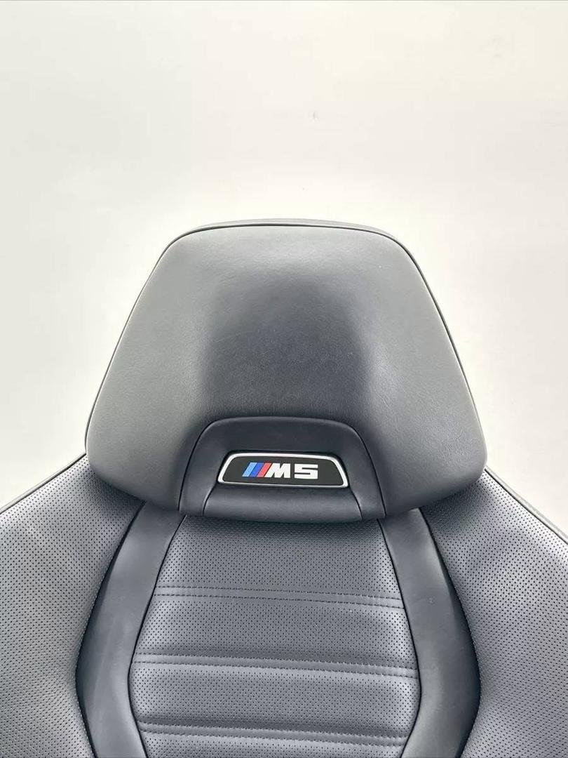 18-23 BMW F90 M Competition Front Right Passenger Side Leather Seat black - Image 8