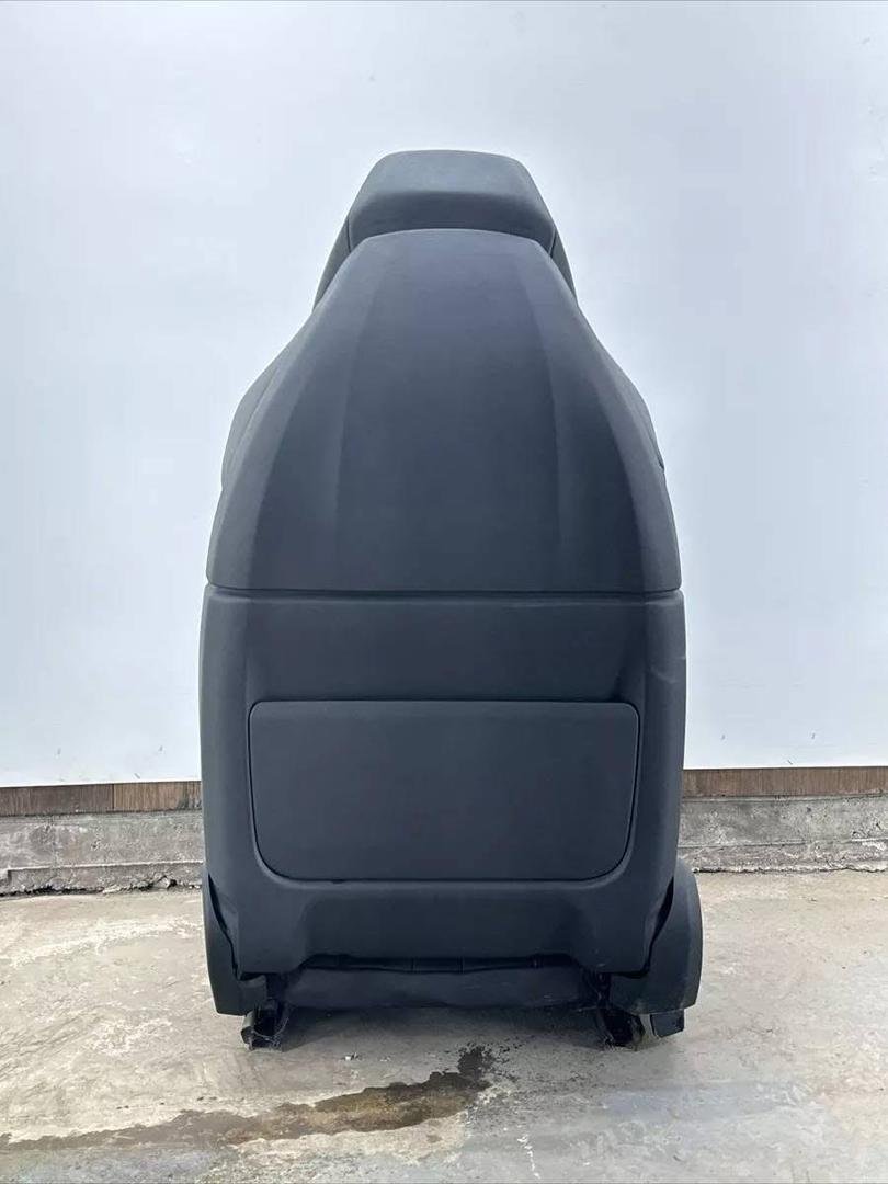 18-23 BMW F90 M Competition Front Right Passenger Side Leather Seat black - Image 5