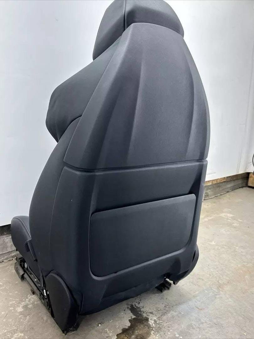 18-23 BMW F90 M Competition Front Right Passenger Side Leather Seat black - Image 2