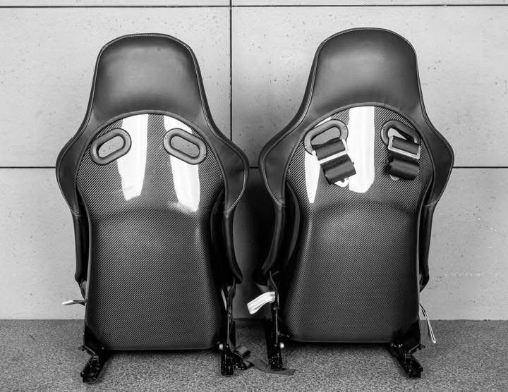 Bmw m4 f82 gts dtm bubble seats seat sport alcantara recaro carbon - Image 12