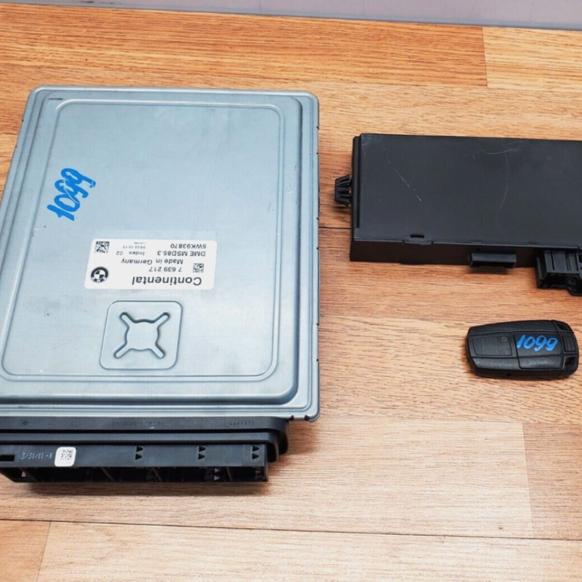 OEM BMW E70 E71 X5M X6M DME ECU CAS Engine Control Unit Computer S63 SET