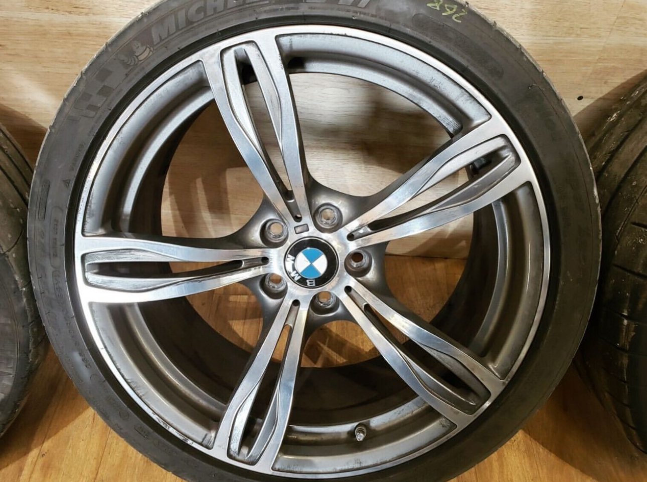 F10 owners !! Original M5 F10 Super light wheels - Image 4