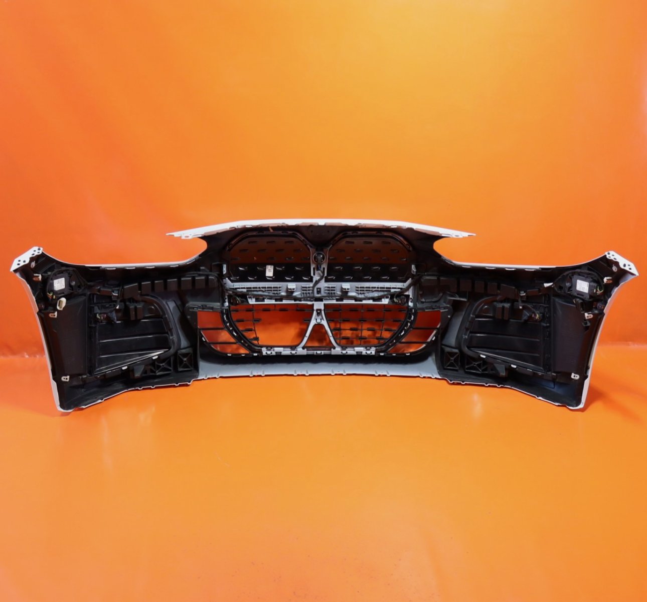 BMW I4 M50 FRONT BUMPER M SPORT 2022 2023 2024 2025 51115A0F338 OEM - Image 9